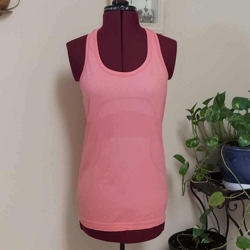Lululemon Women's Sleeveles Size 8